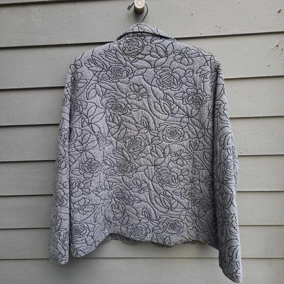 Alfred Dunner Gray Floral Quilted Jacket see measurements - Picture 7 of 12